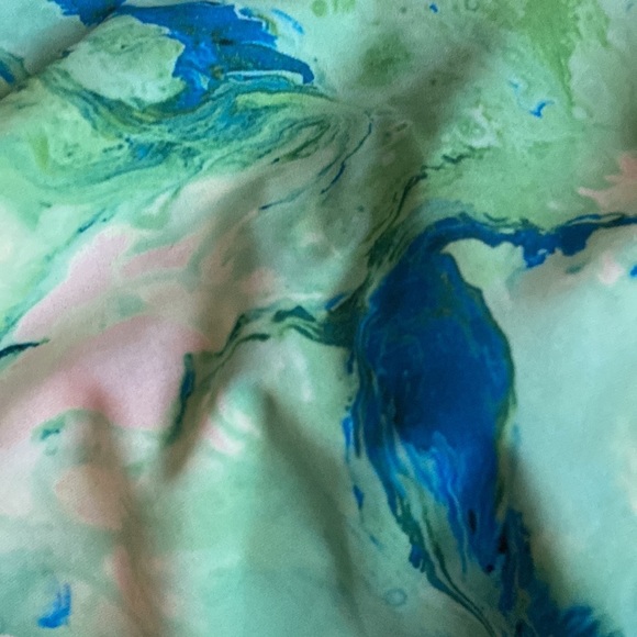 Two piece bathing suits - Picture 4 of 11